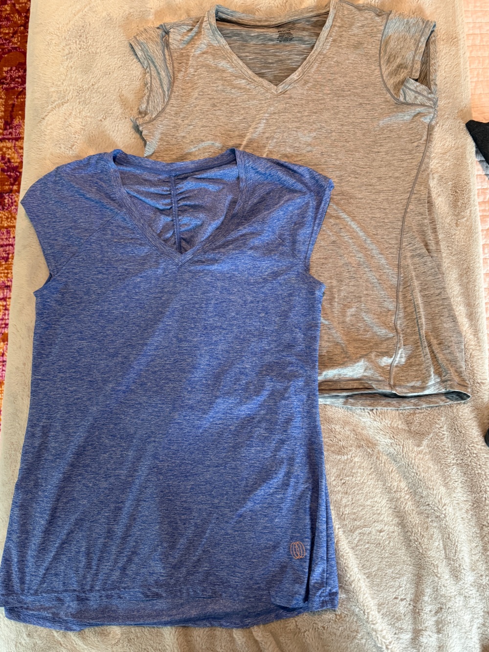 Reebok Blue & Gray Cap Sleeve V-Neck Active Tees
